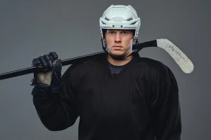 Game-Ready im Eishockey: Ernährung, Training und Routine für Spieler