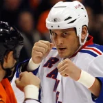 Der unsichtbare Mann: Die Chronik des Niedergangs des Hockey-Enforcers